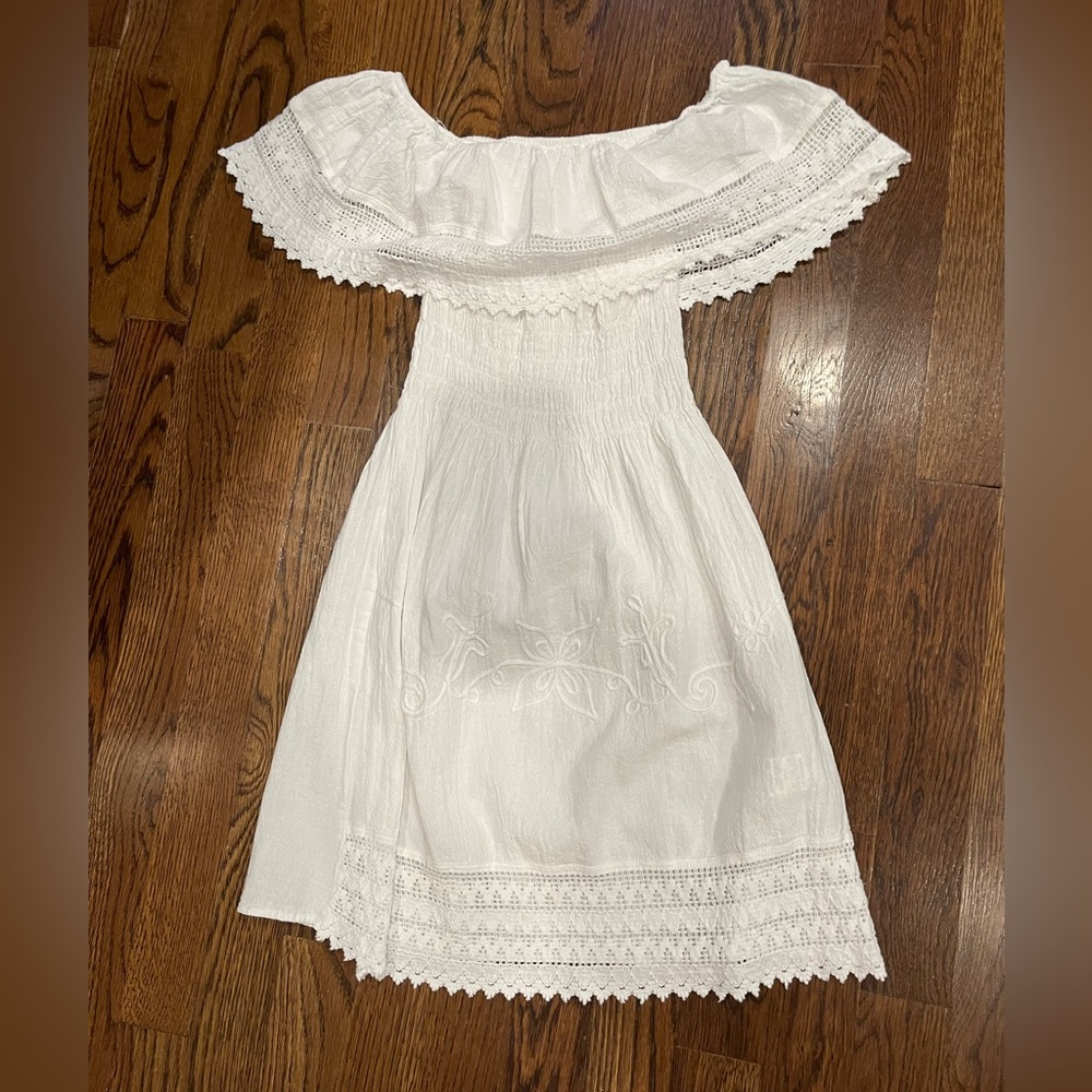 White off the shoulder flowy dress!
